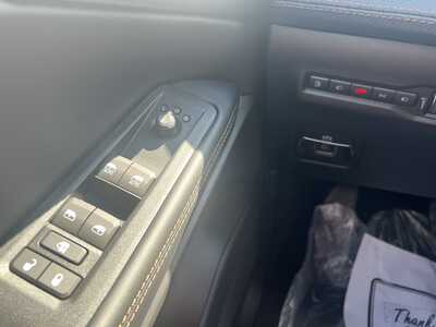 2026 Jeep Cherokee, $38892. Photo 12