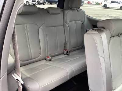 2023 Jeep Wagoneer, $52975. Photo 9