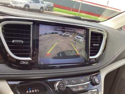 2023 Chrysler Pacifica, $29575. Photo 12