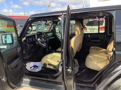 2018 Jeep Wrangler Unlimited, $19975. Photo 10