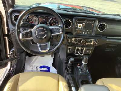 2018 Jeep Wrangler Unlimited, $19975. Photo 11
