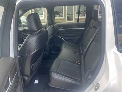2026 Jeep Grand Cherokee, $48653. Photo 6