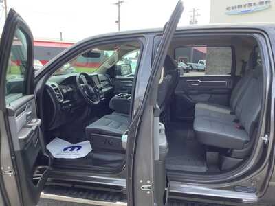 2019 RAM 1500 Crew Cab, $28575. Photo 9
