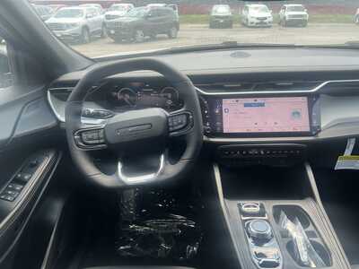 2026 Jeep Cherokee, $38416. Photo 7