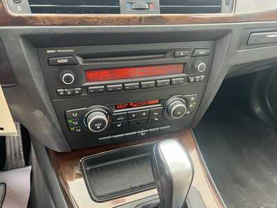 2011 BMW 3 Series, $4975. Photo 8