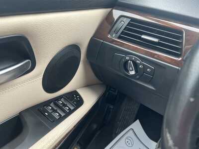 2011 BMW 3 Series, $4975. Photo 10