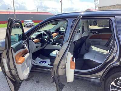 2022 Jeep Compass, $22575. Photo 10