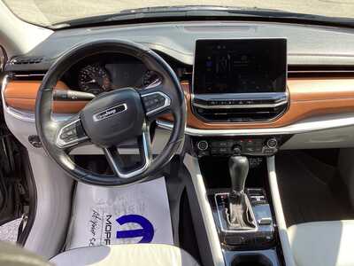 2022 Jeep Compass, $22575. Photo 11