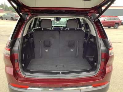 2023 Jeep Grand Cherokee L, $32575. Photo 10