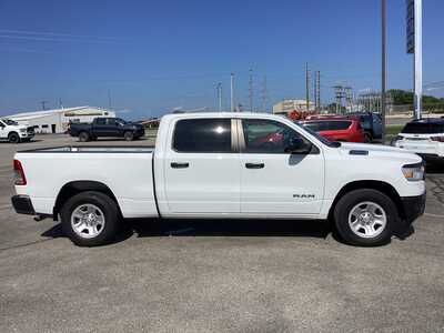 2022 RAM 1500 Crew Cab, $29575. Photo 5