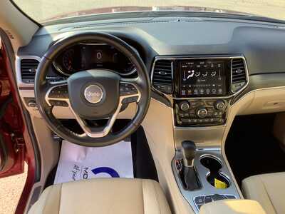 2020 Jeep Grand Cherokee, $20575. Photo 12