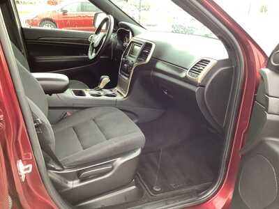 2017 Jeep Grand Cherokee, $14975. Photo 7