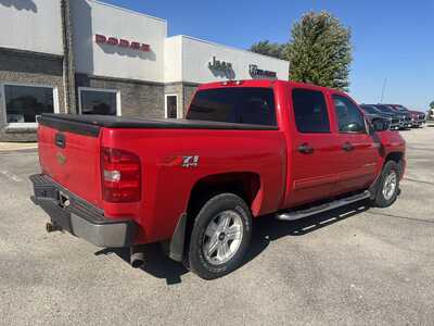 2011 Chevrolet 1500 Crew Cab, $10575. Photo 2