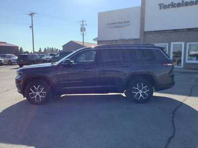 2024 Jeep Grand Cherokee L, $32575. Photo 2