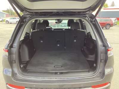 2023 Jeep Grand Cherokee, $27975. Photo 9