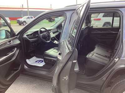 2023 Jeep Grand Cherokee, $27975. Photo 10