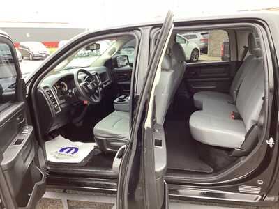 2014 RAM 1500 Crew Cab, $14975. Photo 9