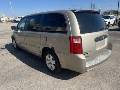 2009 Dodge Caravan, Grand, $2975. Photo 4