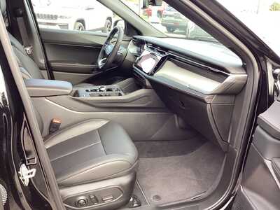 2026 Jeep Cherokee, $37731. Photo 7