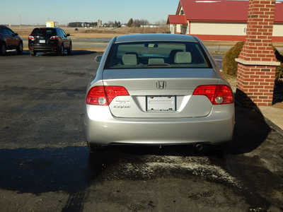 2008 Honda Civic, $7495. Photo 2