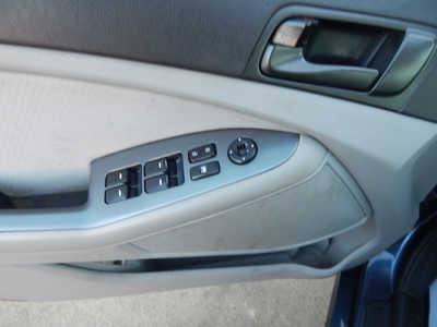 2015 Kia Optima, $5950. Photo 10