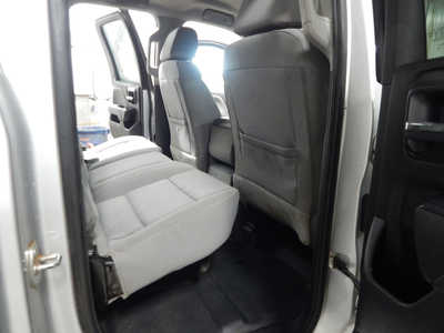 2019 Chevrolet 2500 Ext Cab, $16500. Photo 5