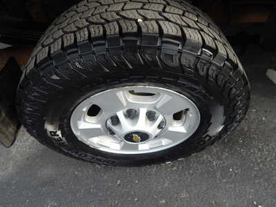 2015 Chevrolet 2500 Crew Cab, $19950. Photo 5