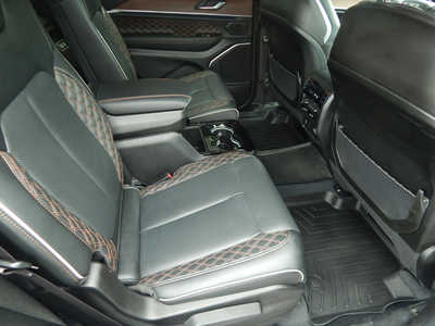 2023 Jeep Grand Cherokee L, $45000. Photo 8