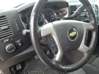 2010 Chevrolet 1500 Crew Cab, $8995. Photo 11