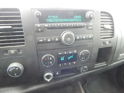 2010 Chevrolet 1500 Crew Cab, $8995. Photo 12