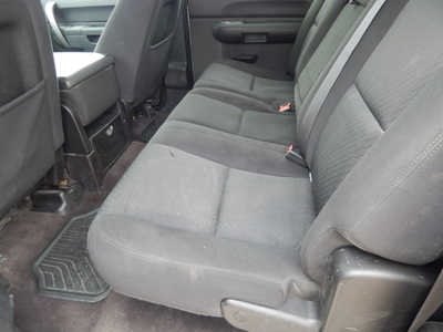 2010 Chevrolet 1500 Crew Cab, $8995. Photo 6