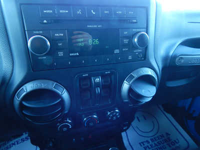 2011 Jeep Wrangler Unlimited, $12950. Photo 12