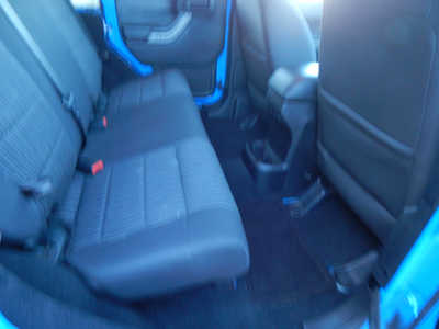 2011 Jeep Wrangler Unlimited, $12950. Photo 9