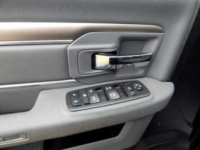 2017 RAM 1500 Crew Cab, $12900. Photo 10