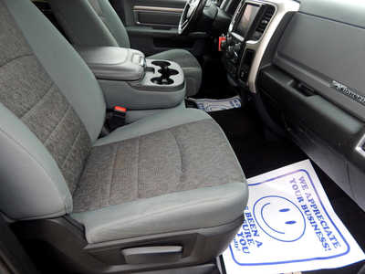 2017 RAM 1500 Crew Cab, $12900. Photo 7