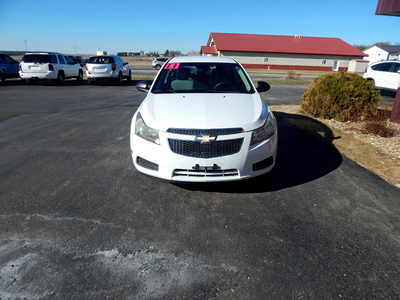 2011 Chevrolet Cruze, $6995. Photo 2
