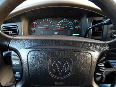 2004 Dodge Dakota Crew Cab, $9950. Photo 12