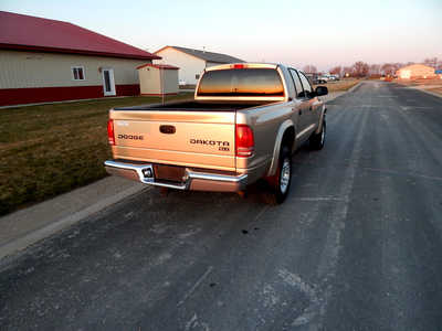 2004 Dodge Dakota Crew Cab, $9950. Photo 3