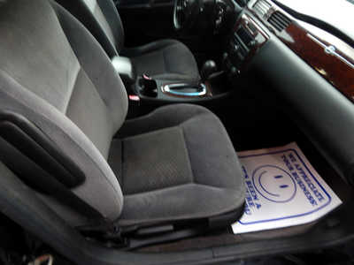 2010 Chevrolet Impala, $4995. Photo 7