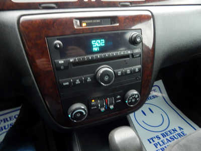 2010 Chevrolet Impala, $4995. Photo 9