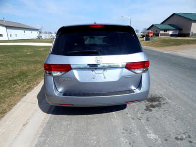 2016 Honda Odyssey, $17900. Photo 2