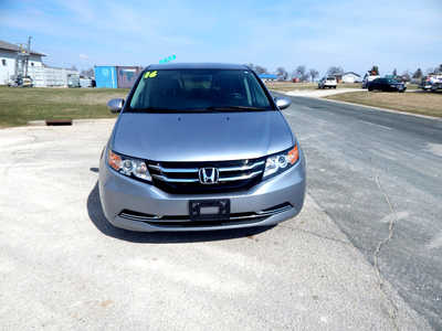 2016 Honda Odyssey, $17900. Photo 3