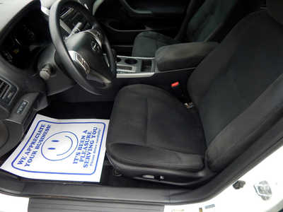 2015 Nissan Altima, $8995. Photo 6