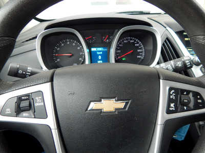 2017 Chevrolet Equinox, $7995. Photo 12
