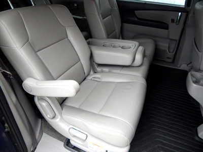 2016 Honda Odyssey, $10900. Photo 12