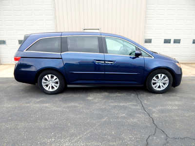 2016 Honda Odyssey, $10900. Photo 1