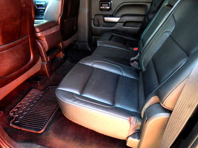 2014 Chevrolet 1500 Crew Cab, $13500. Photo 7