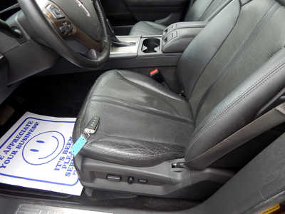 2011 Lincoln MKX, $10900. Photo 5