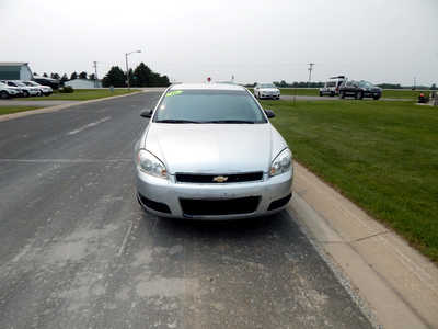 2016 Chevrolet Impala, $3995. Photo 3