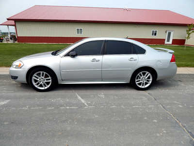 2016 Chevrolet Impala, $3995. Photo 4